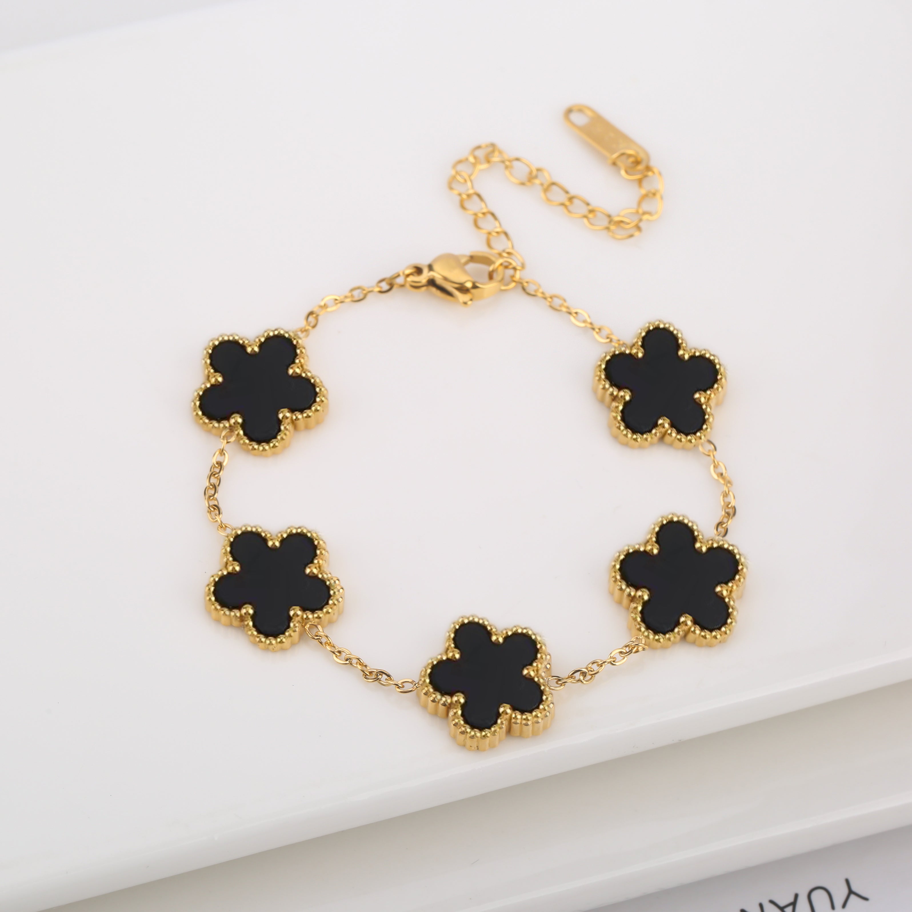 Stainless Steel Clover