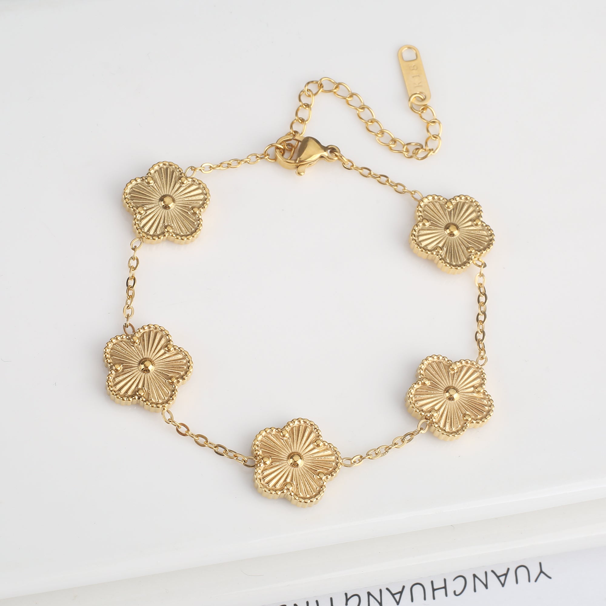 Stainless Steel Clover