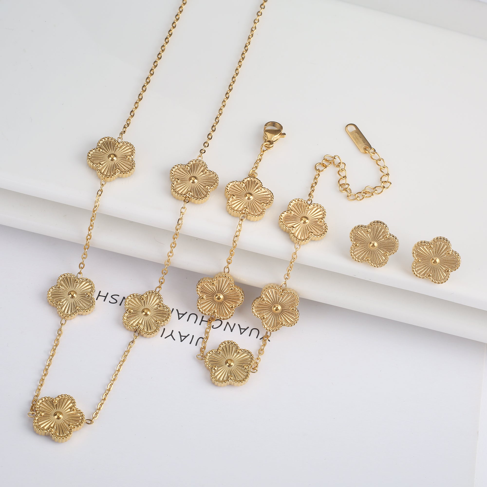 Stainless Steel Clover