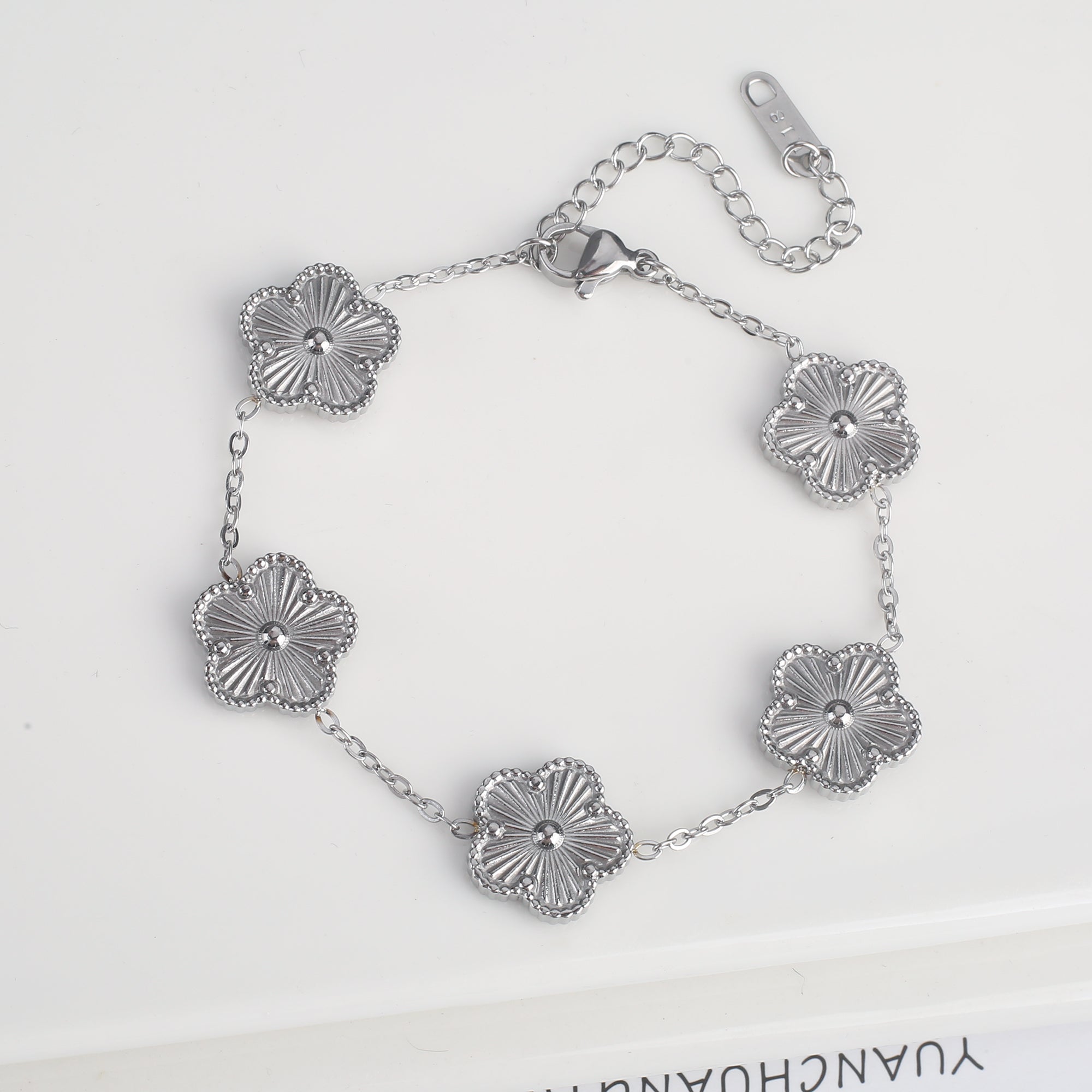 Stainless Steel Clover